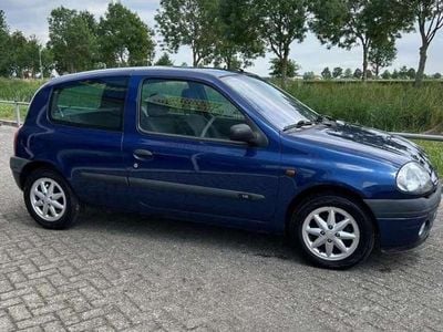 Renault Clio II