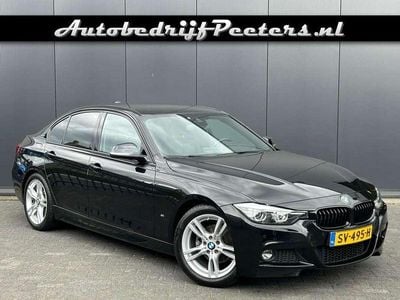 BMW 330e