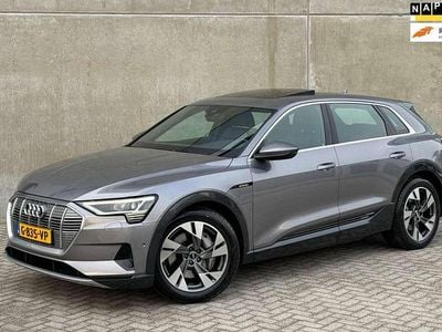 Grijs Occasion 2019 Audi e-tron S-Line SUV | € 25.990 (Goede deal)