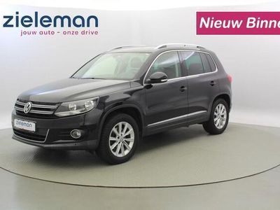 tweedehands VW Tiguan 1.4 TSI Sport en Style - Navi Clima Stoelverw.