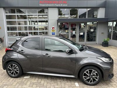 Occasion Toyota Yaris Hybrid Style 92 PK (67 kW) 2024 Grijs Hatchback