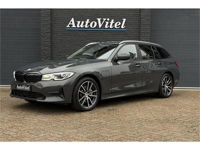 Occasion BMW 330 294 PK (216 kW) 2021 Grijs Stationwagen