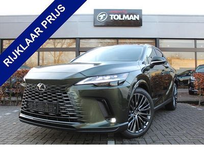 Nieuw Lexus RX450h+ President Line 309 PK (227 kW) 2025 Groen SUV