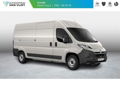 Expedition lichtgrijs Nieuw 2025 Opel Movano Van | € 51.378