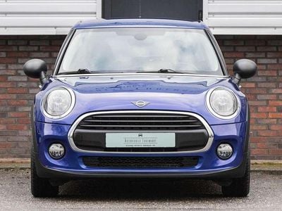 Occasion Mini ONE 102 PK (75 kW) 2019 Blauw (metallic) Hatchback
