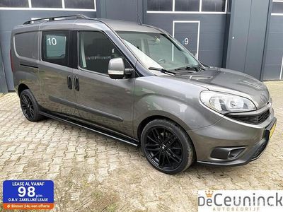Bruin (metallic) Occasion 2017 Fiat Doblò MPV | € 5.950 (Super prijs)