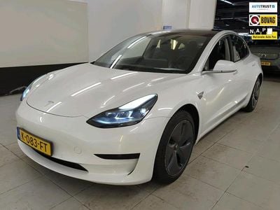 Wit Gebruikt 2020 Tesla Model 3 Standard Range Sedan | € 15.899 (Goede deal)