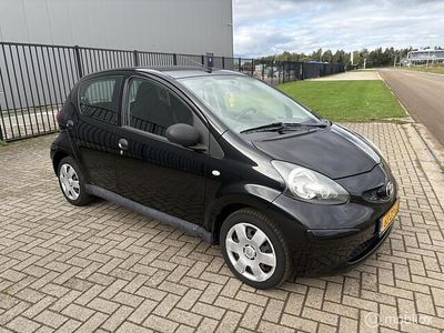 Occasion Toyota Aygo 68 PK (50 kW) 2008 Zwart Hatchback