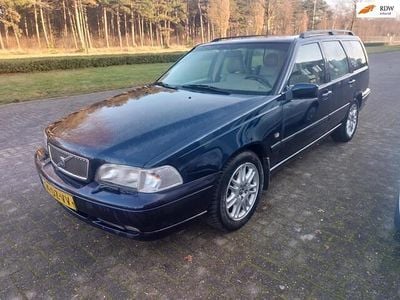 Blauw Occasion 2000 Volvo V70 Stationwagen | € 940 (Goede deal)