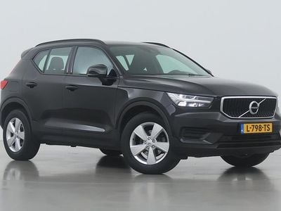 Zwart Gebruikt 2021 Volvo XC40 Momentum SUV | € 25.700 (Super prijs)