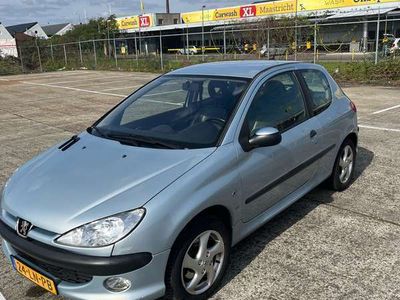 tweedehands Peugeot 206 1.6-16V XS Premium