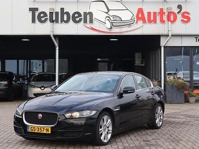 Zwart Occasion 2015 Jaguar XE Portfolio Sedan | € 6.985 (Super prijs)