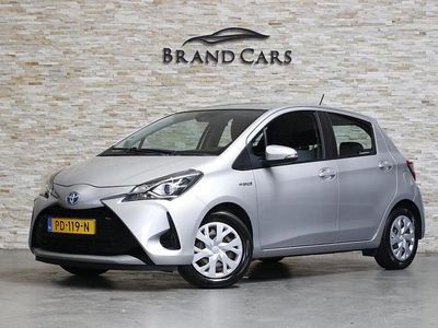 Occasion Toyota Yaris Hybrid 2017 Grijs Hatchback