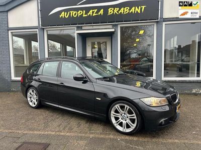 Zwart Occasion 2010 BMW 318 M Sport Stationwagen | € 4.999 (Eerlijke prijs)
