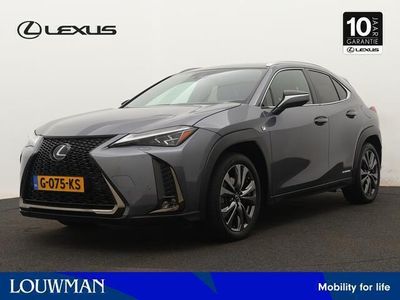 tweedehands Lexus UX 250h F-Sport Premium | Trekhaak | Mark Levinson Audio |