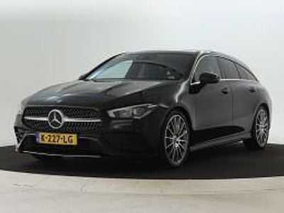 Occasion Mercedes CLA180 Shooting Brake AMG 136 PK (100 kW) 2021 Donker nachtzwart Stationwagen