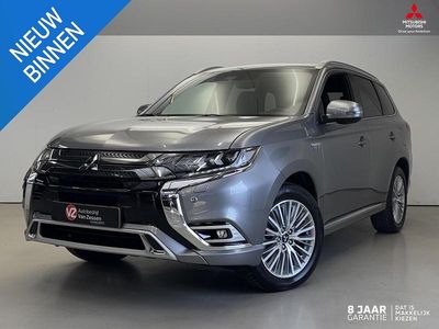 Grijs Occasion 2020 Mitsubishi Outlander P-HEV Instyle SUV | € 27.900 (Duur)