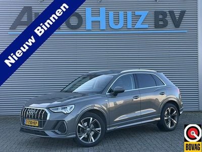 Grijs Gebruikt 2023 Audi Q3 S-Line SUV | € 26.990
