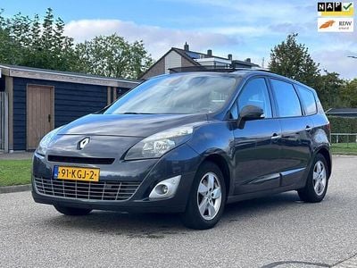 Grijs Occasion 2009 Renault Grand Scénic III Dynamique MPV | € 3.950 (Iets duurder)