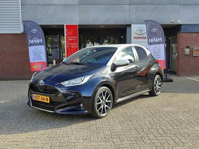 Zwart Gebruikt 2020 Toyota Yaris Executive Hatchback | € 20.400 (Eerlijke prijs)