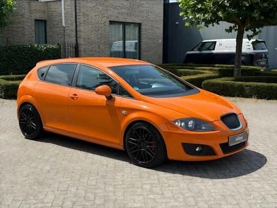 Oranje Gebruikt 2010 Seat Leon Style Hatchback | € 6.950