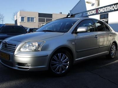 Grijs Occasion 2003 Toyota Avensis Luna Hatchback | € 3.750 (Eerlijke prijs)