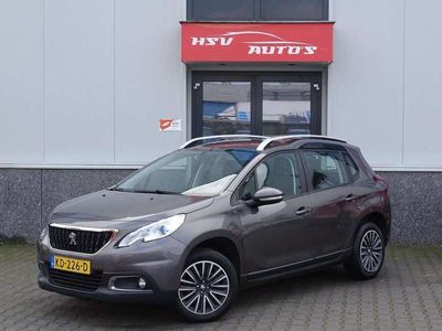 tweedehands Peugeot 2008 1.2 PureTech Blue Lion navigatie org NL 2016 Grijs