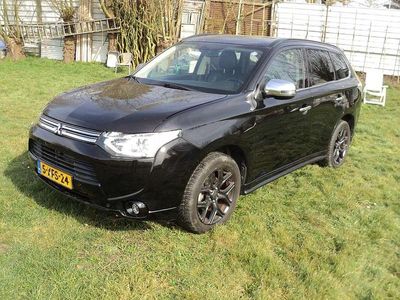 Mitsubishi Outlander P-HEV