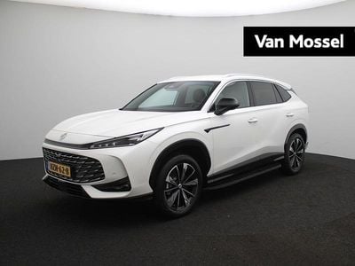 Wit Occasion 2025 MG HS Luxury SUV | € 38.995 (Eerlijke prijs)