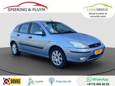 tweedehands Ford Focus 1.6-16V Futura