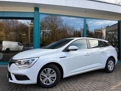Wit Gebruikt 2017 Renault Mégane GrandTour Stationwagen | € 9.900 (Super prijs)