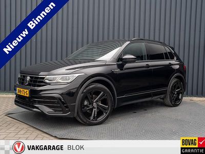 Zwart Gebruikt 2022 VW Tiguan Style SUV | € 39.945 (Duur)