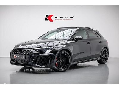 Zwart Occasion 2023 Audi RS3 Comfort Sedan | € 76.495 (Duur)