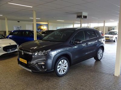 Grijs Gebruikt 2023 Suzuki SX4 S-Cross SUV | € 25.950 (Eerlijke prijs)