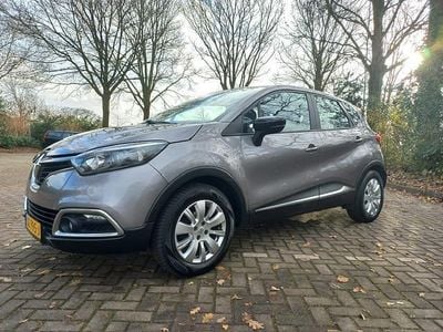 Grijs Gebruikt 2015 Renault Captur SUV | € 6.990 (Goede deal)