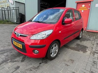 Rood Gebruikt 2010 Hyundai i10 Dynamiq Hatchback | € 2.799 (Eerlijke prijs)