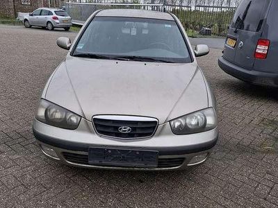 Gebruikt 2003 Hyundai Elantra GLS Sedan | € 1.000