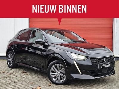 Zwart Gebruikt 2021 Peugeot e-208 Active Hatchback | € 14.950 (Goede deal)