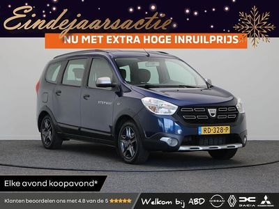 Cosmos blauw Gebruikt 2017 Dacia Lodgy Stepway MPV | € 10.945 (Eerlijke prijs)