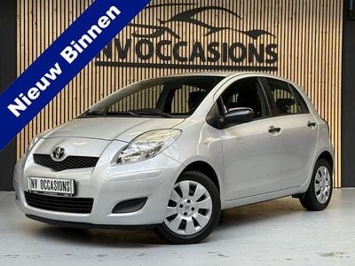 Grijs Gebruikt 2010 Toyota Yaris Comfort Hatchback | € 5.740 (Eerlijke prijs)
