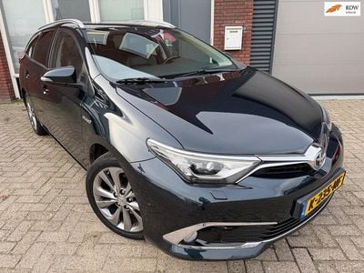 Grijs Gebruikt 2018 Toyota Auris Edition Stationwagen | € 11.999 (Super prijs)