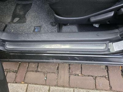 Zwart Occasion 2006 Toyota Avensis Luna Sedan | € 5.600 (Duur)