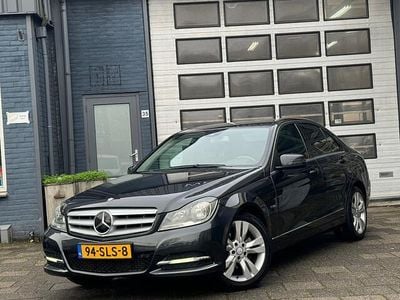 Zwart Gebruikt 2011 Mercedes C180 Avantgarde Sedan | € 9.495 (Eerlijke prijs)