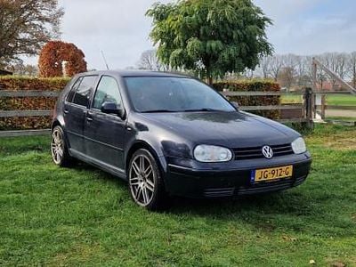 VW Golf IV