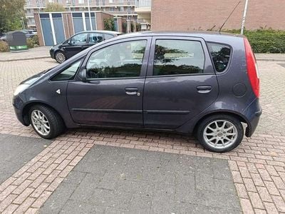 Grijs Gebruikt 2004 Mitsubishi Colt Invite Stationwagen | € 1.700 (Iets duurder)