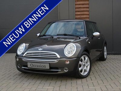 Grijs (metallic) Occasion 2006 Mini Cooper Hatchback | € 4.999 (Iets duurder)