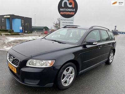 Zwart Occasion 2011 Volvo V50 Momentum Stationwagen | € 2.250 (Eerlijke prijs)