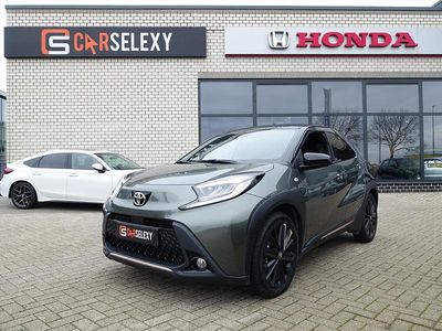 Groen Occasion 2023 Toyota Aygo X Limited SUV | € 19.950 (Eerlijke prijs)