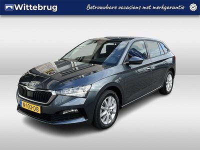 Grijs Gebruikt 2021 Skoda Scala Hatchback | € 16.250 (Eerlijke prijs)