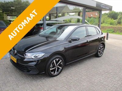 Zwart Gebruikt 2024 VW Polo Business Hatchback | € 24.750 (Eerlijke prijs)
